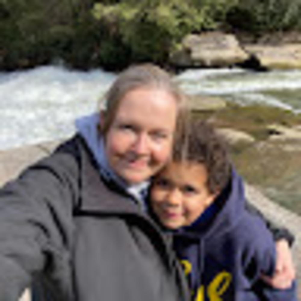 Meet your Posher, Jamila